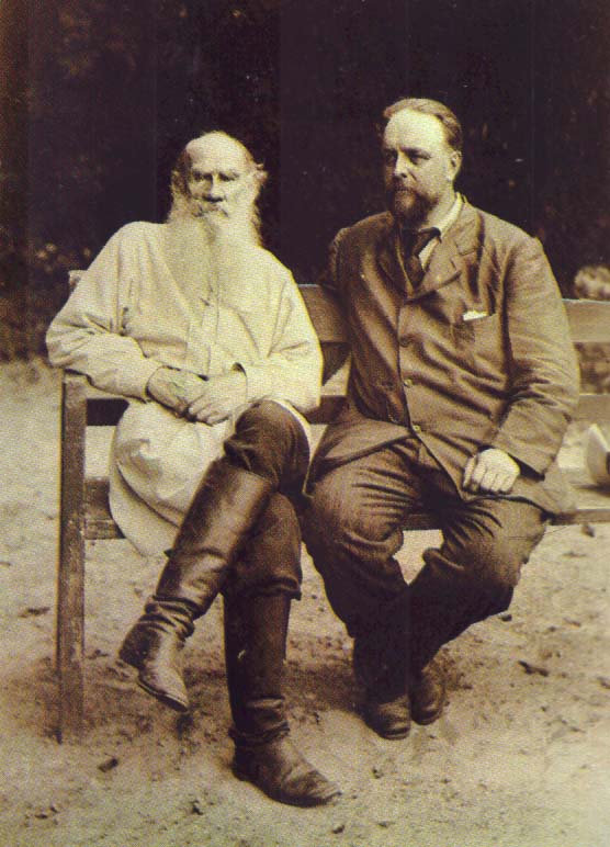 Л.Н. Толстой и В.Г. Чертков в Ясной Поляне. Фотография С.А. Толстой. 1906 г.