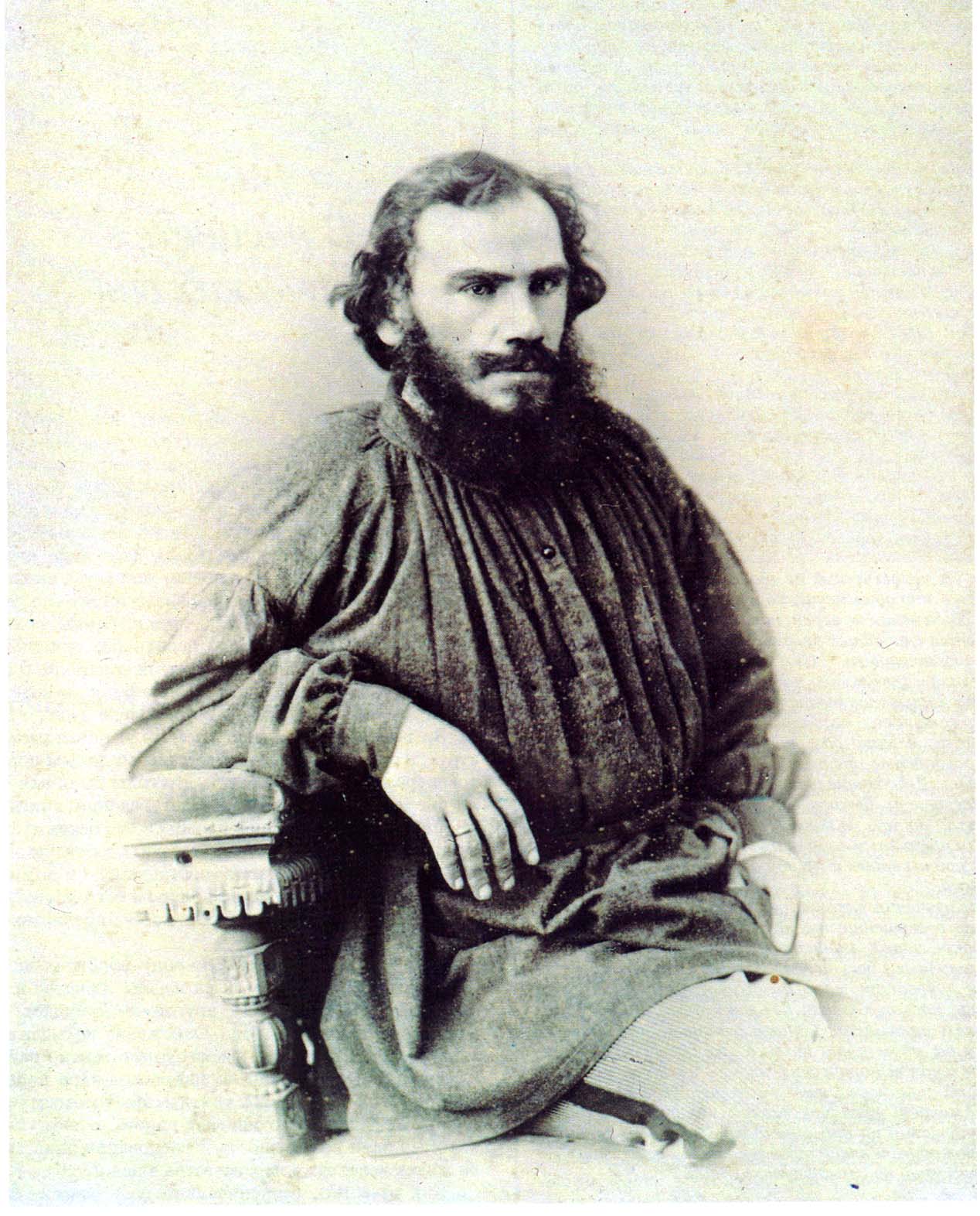 Л.Н. Толстой. Москва. Фотография. 1868 г.